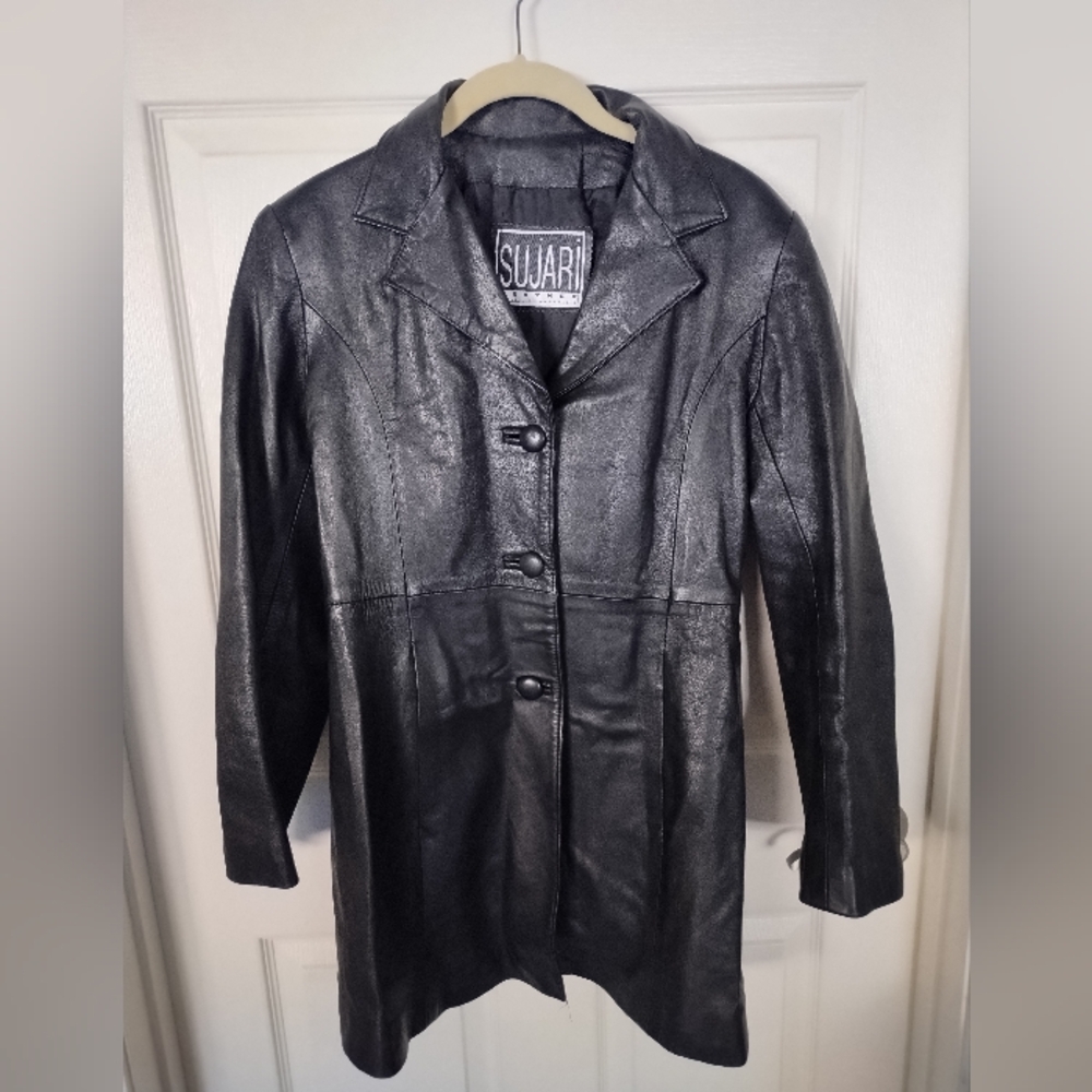 Vintage Sujari Black Leather Jacket